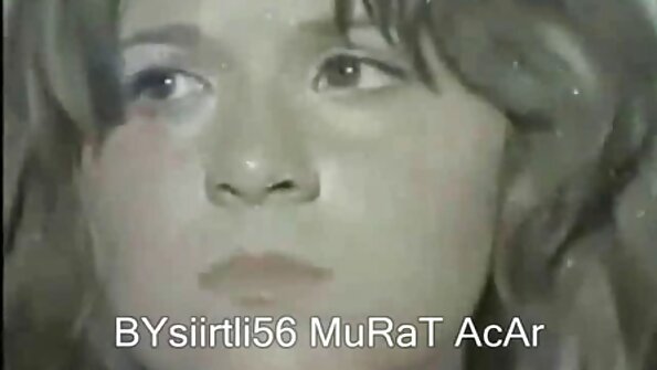 Video POV con una ragazza mora agostina belli porno che ingoia la sborra del fidanzato dopo aver scopato